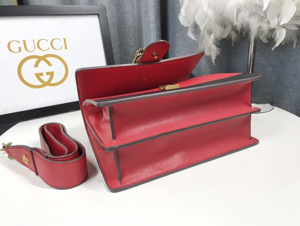 激安グッチバッグコピー着用イメージ